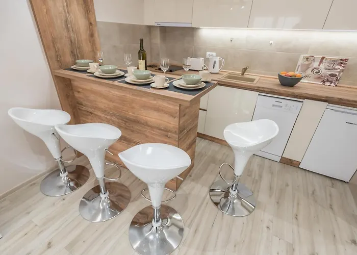 Ekatarina * Banja Koviljača